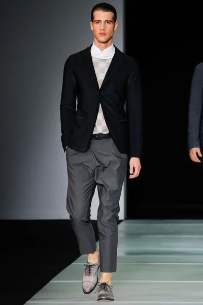 Look 23